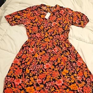 BRAND NEW LOFT outlet dress
